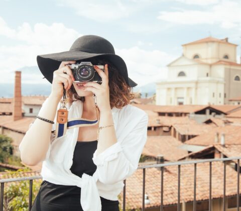 Professionals Photograph Your Home for a Real Estate Listing